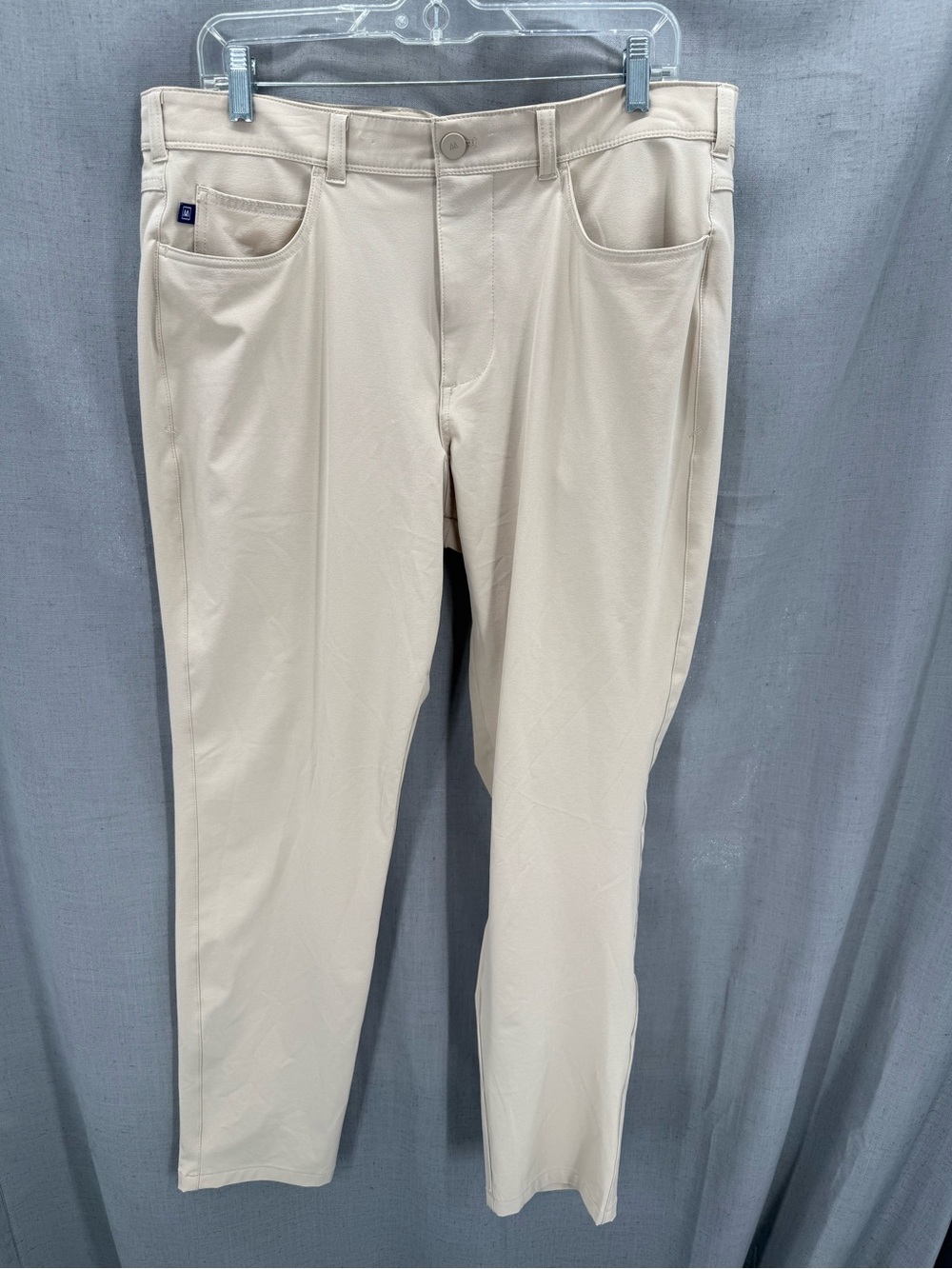 Mens Mizzen and main performance helmsman slim tan pants sz 34x30